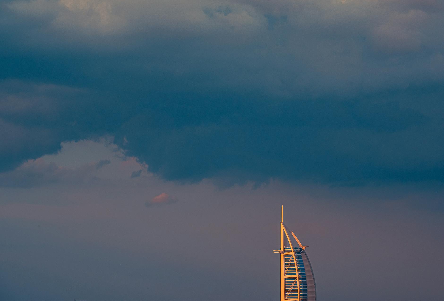 Dubai Burj Khalifa kilátó: tippek magyar utazóknak