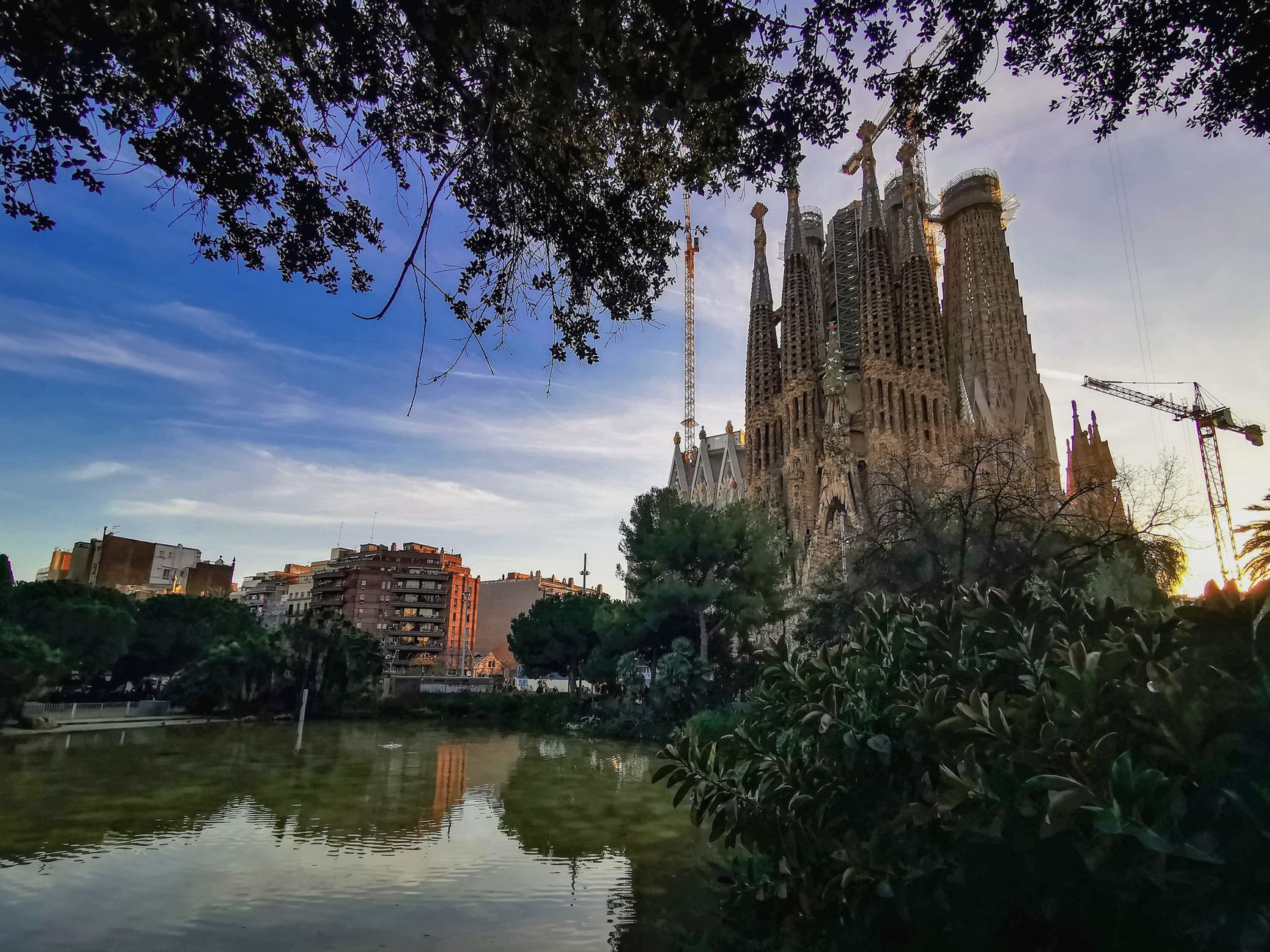 Barcelona Gótikus negyed rejtett utcái magyar szemmel
