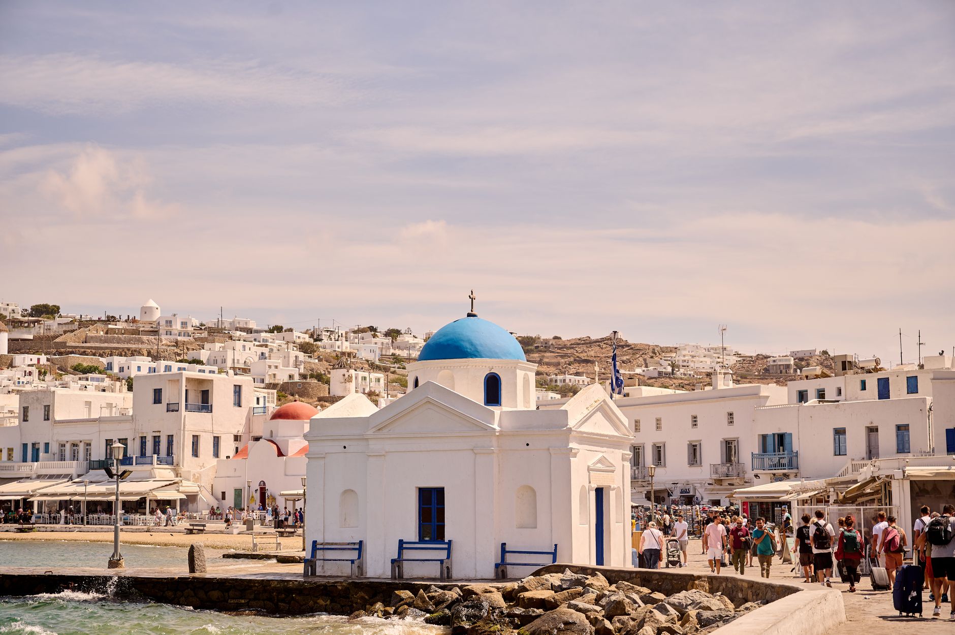 Mykonos legjobb strandjai és ikonikus szélmalmai