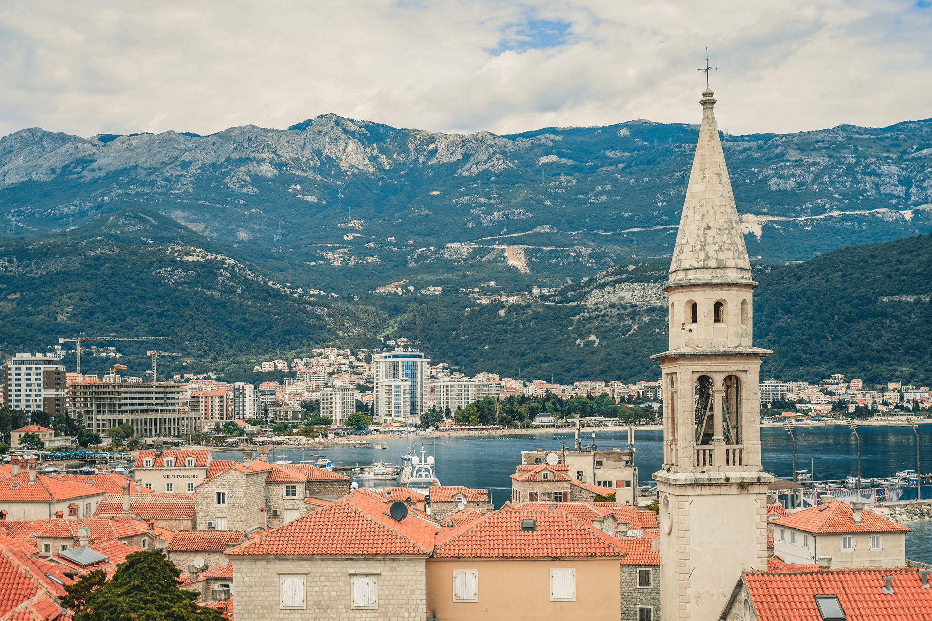Budva óvárosa: séta a mediterrán időkapszulában