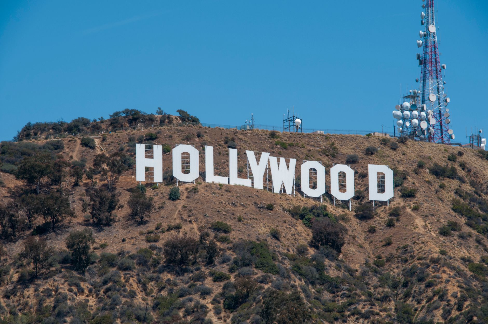 Hollywood felirat megközelítése gyalog: tippek magyaroknak